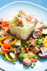 Kartoffelpüree  mit gebratenem Gemüse 