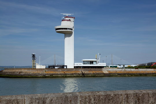 Tour de contrôle: Honfleur.