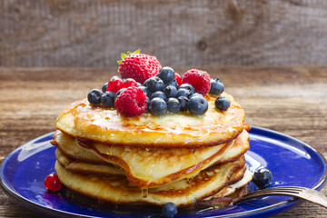 Pancakes with berries
