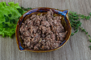 Canned tuna