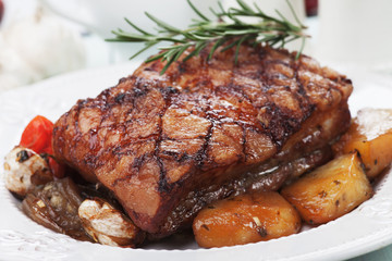 Roasted bacon with spicy potato