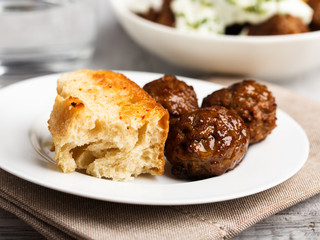Hackbällchen - meatballs