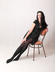 Naklejka premium woman in a black dress