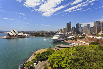 Fototapeta premium Sydney Solstice From Bridge Day