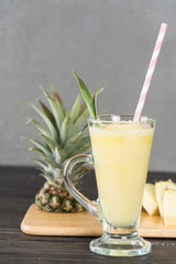 pineapple smoothie