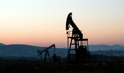 operating oil