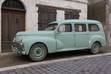 Oldtimer Peugeot