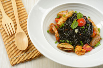 Black spaghetti sauce, chili, seafood.