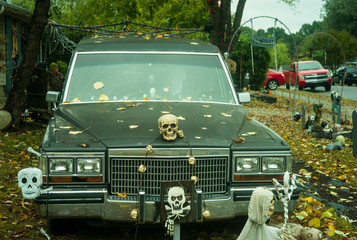 Halloween displays in Memphis, TN