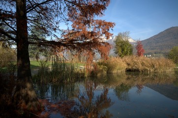 Lac de Challes les Eaux - Savoie.