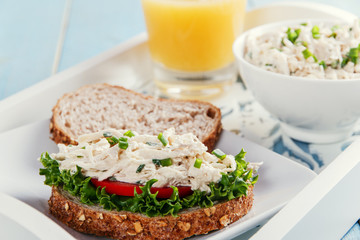 chicken salad sandwich tomato