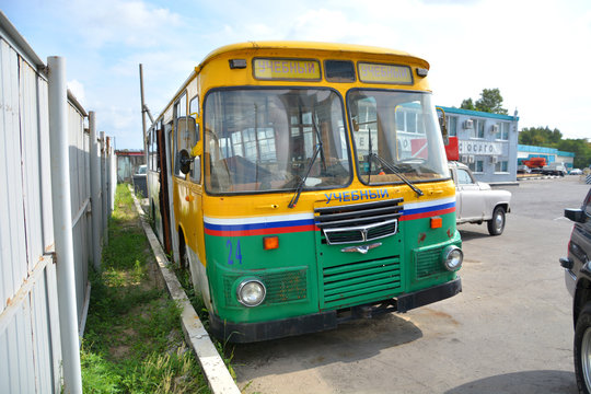 Old training bus