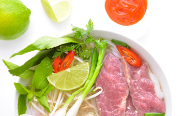 vietnamese noodle, pho beef soup