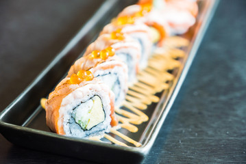 Salmon sushi roll