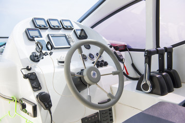 steering wheel the ship of speedboats
