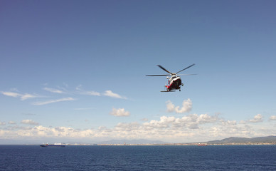 Fototapeta na wymiar military elicopter