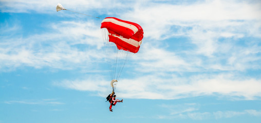 Anflug zur Landung nach einem Tandemsprung