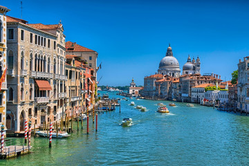 Gorgeous view of the Grand Canal and Basilica Santa Maria della