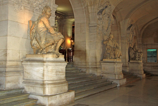 PARIS, FRANCE - DECEMBER 16, 2011: Statue of Jean-Baptiste Lully inside of Opera National de Paris (Grand Opera or Garnier Palace)