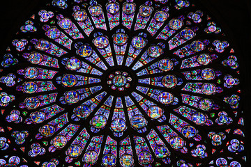 PARIS, FRANCE - DECEMBER 17, 2011: Rose window in Notre-Dame de Paris