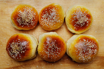 bun with sesame seeds