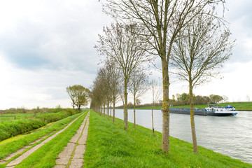 path near the river