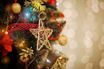 Christmas-tree decoration wattled star
