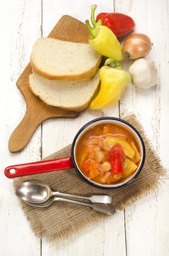hungarian letscho with sweet peppers