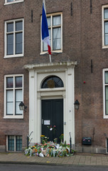 Fototapeta na wymiar flowers at french consulate