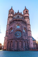 Obraz premium New-Romanesque Cathedral in Worms, Wormser Dom, Background light