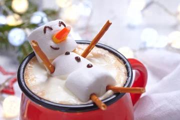 Foto op Aluminium Hot chocolate with melted snowman © azurita