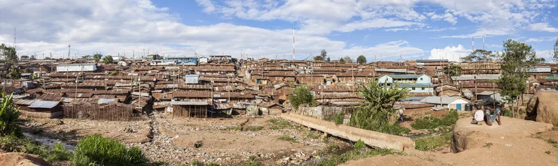 Gordijnen panorama of kibera slum © Wollwerth Imagery