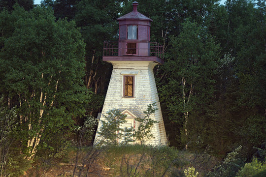Coppermine Point Lighthouse