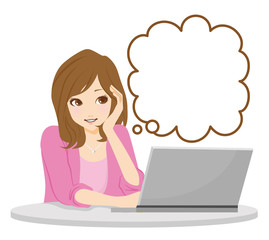 女性　パソコン　吹き出し