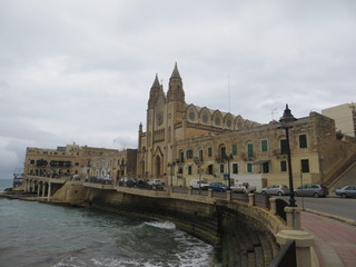 Fototapeta na wymiar Maltese church / Church of Our Lady of Mount Carmel