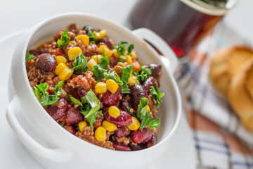 Chili con carne and ingredients