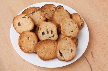 Rusks with raisins