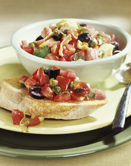 Salad served with slice of bread