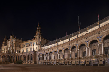 Obraz premium Hermosa y monumental plaza de España de Sevilla, Andalucía
