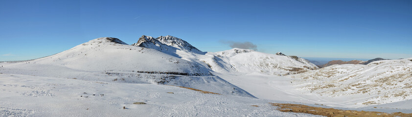 Winter vacations outside of the ski resort