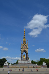 Fototapeta na wymiar Prince Albert memorial, Hyde Park, London