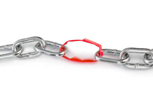 Chain with paper link