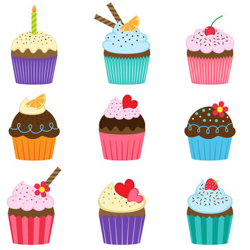 Set of cute vector cupcakes