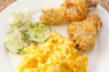 Fried Chicken Mac N Cheese