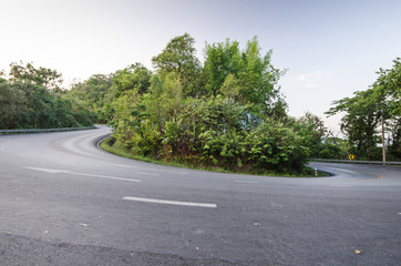 curve of the road