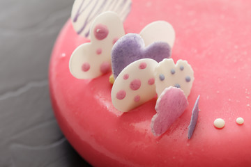 cake with hearts