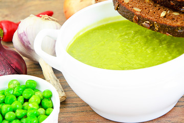 Dietary Soup Cream Puree of Green Peas