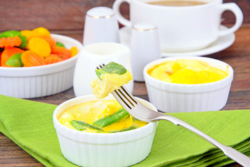 Dietary Scrambled Eggs with Carrots and Green Beans