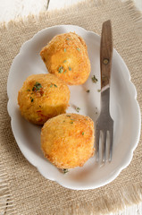 breaded potato balls with thyme
