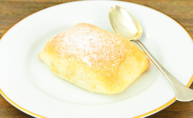 Sweet Bun with Cheese, Apple and Cinnamon.